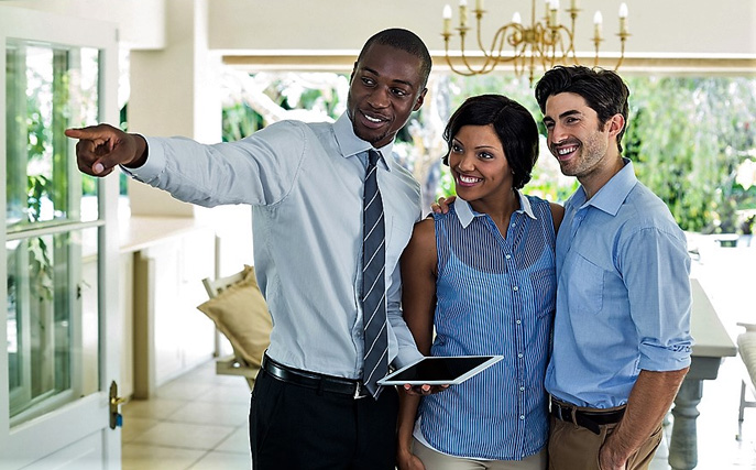 Milton Realtor points the way